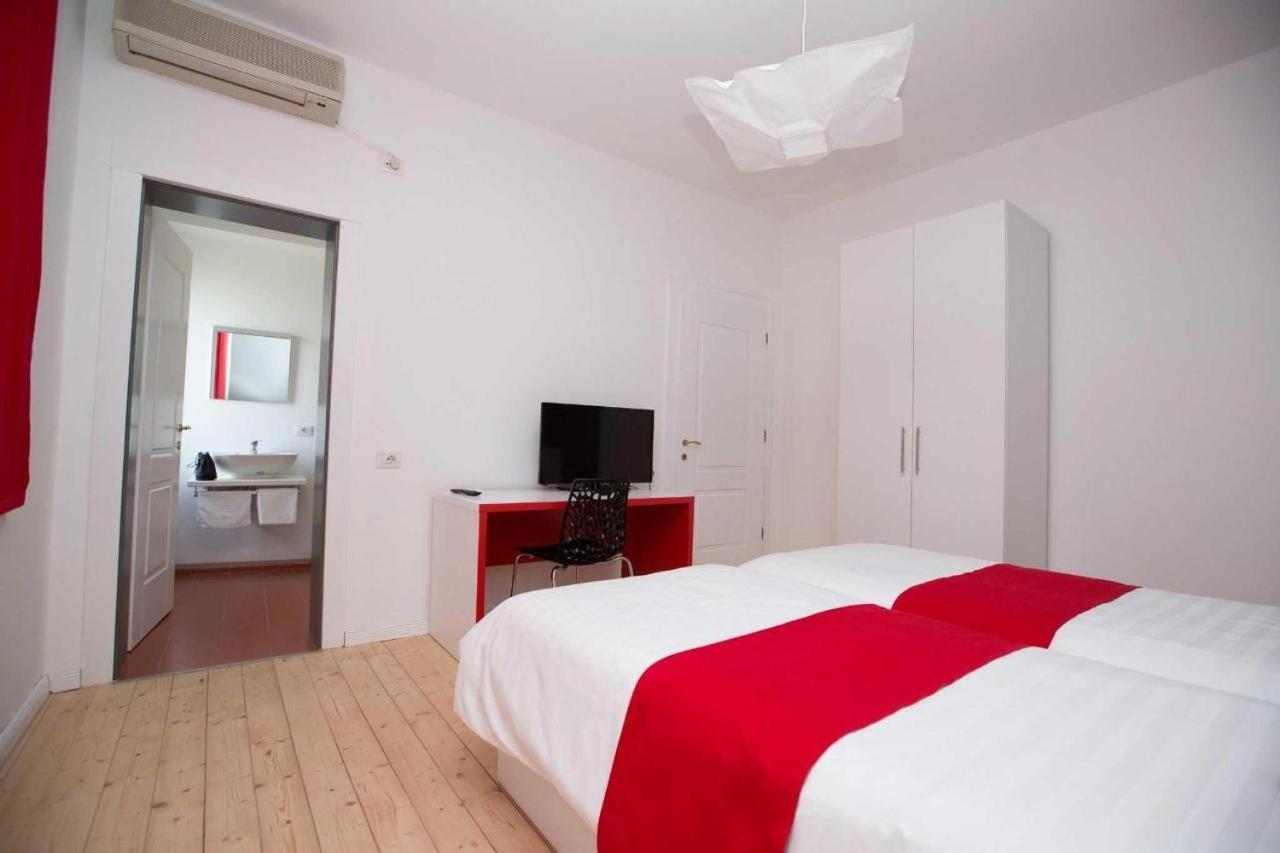 Hotel Rimini Tiranë Ngoại thất bức ảnh