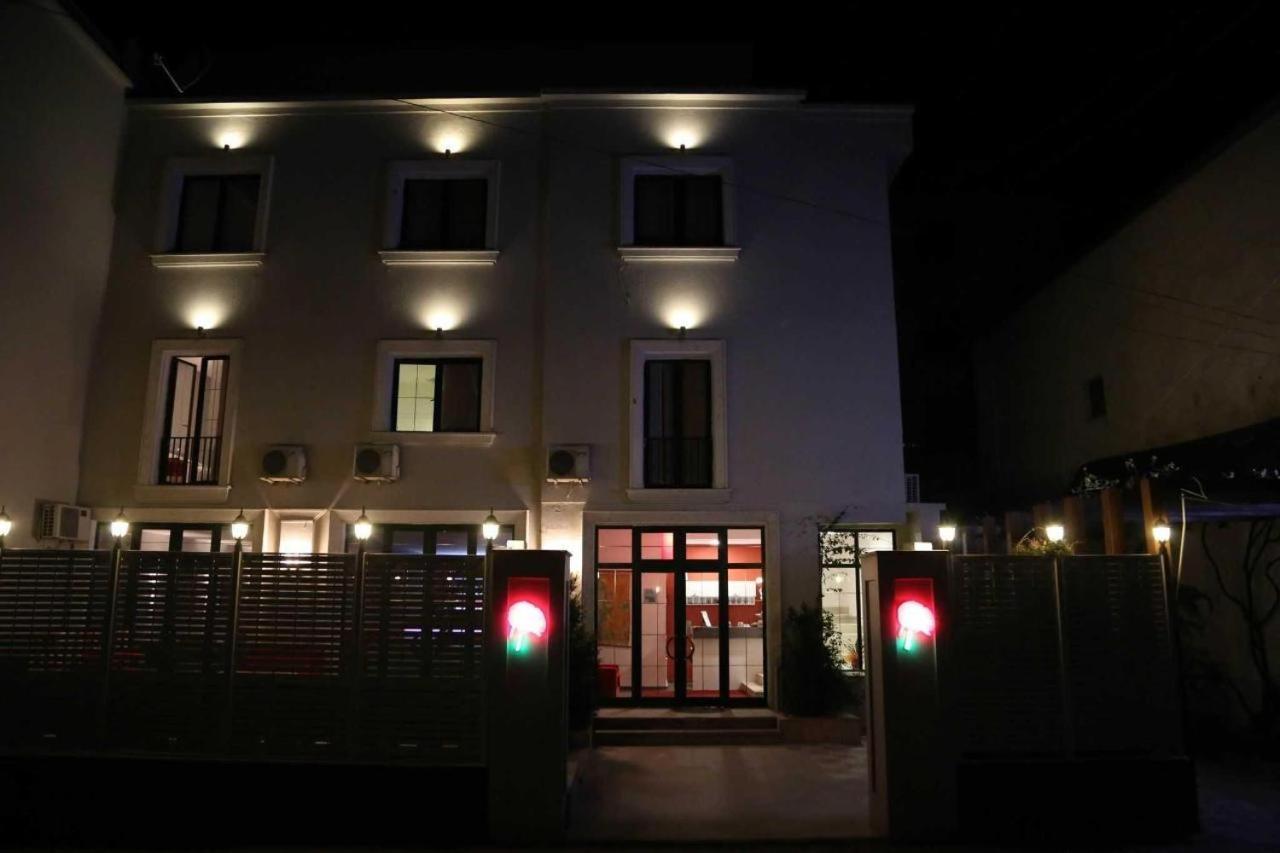 Hotel Rimini Tiranë Ngoại thất bức ảnh