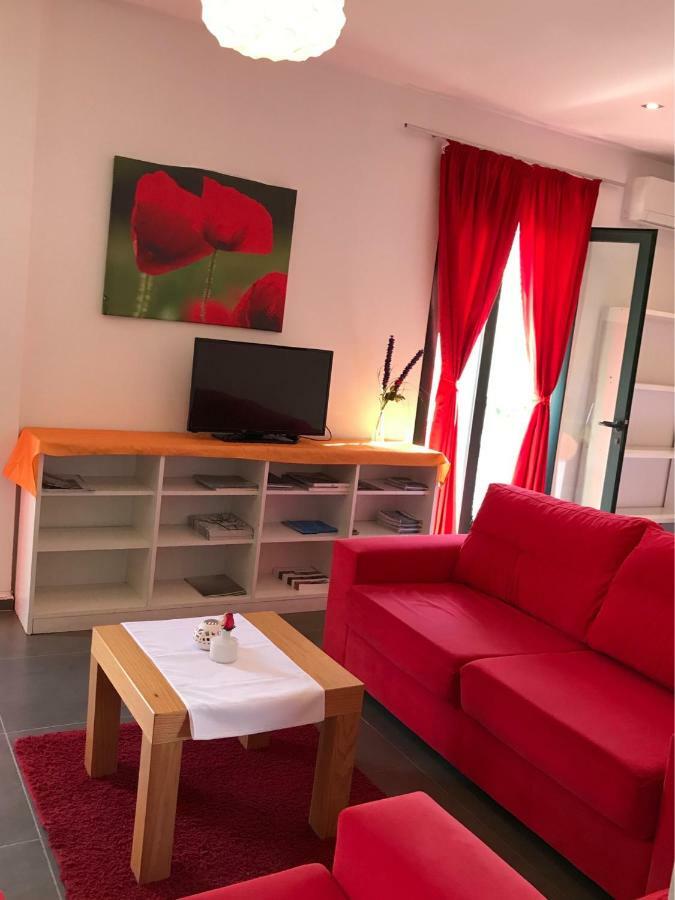 Hotel Rimini Tiranë Ngoại thất bức ảnh